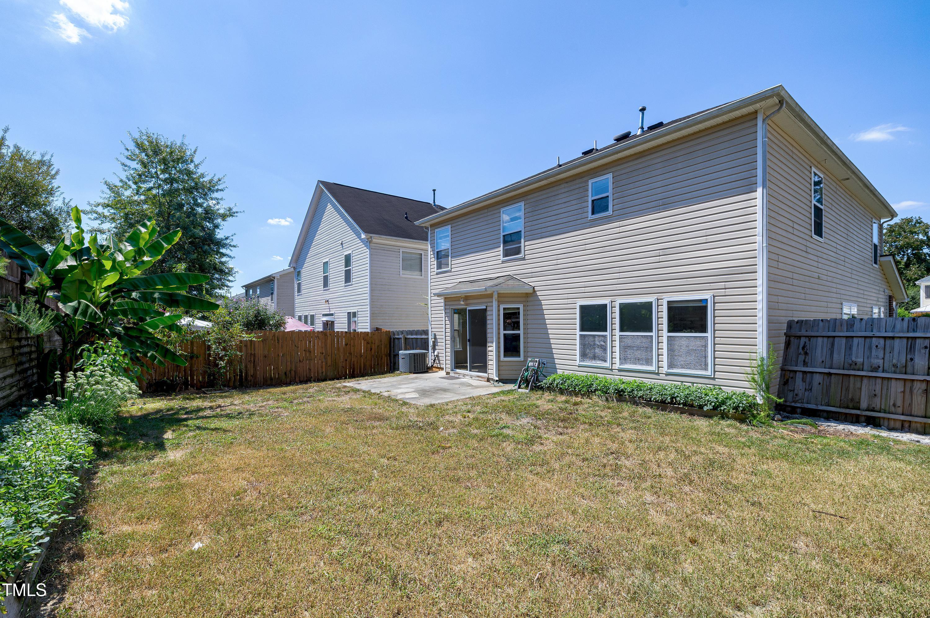 2817 Roundleaf Court Raleigh, NC 27604 - Photo 33 of 37 Scene-44