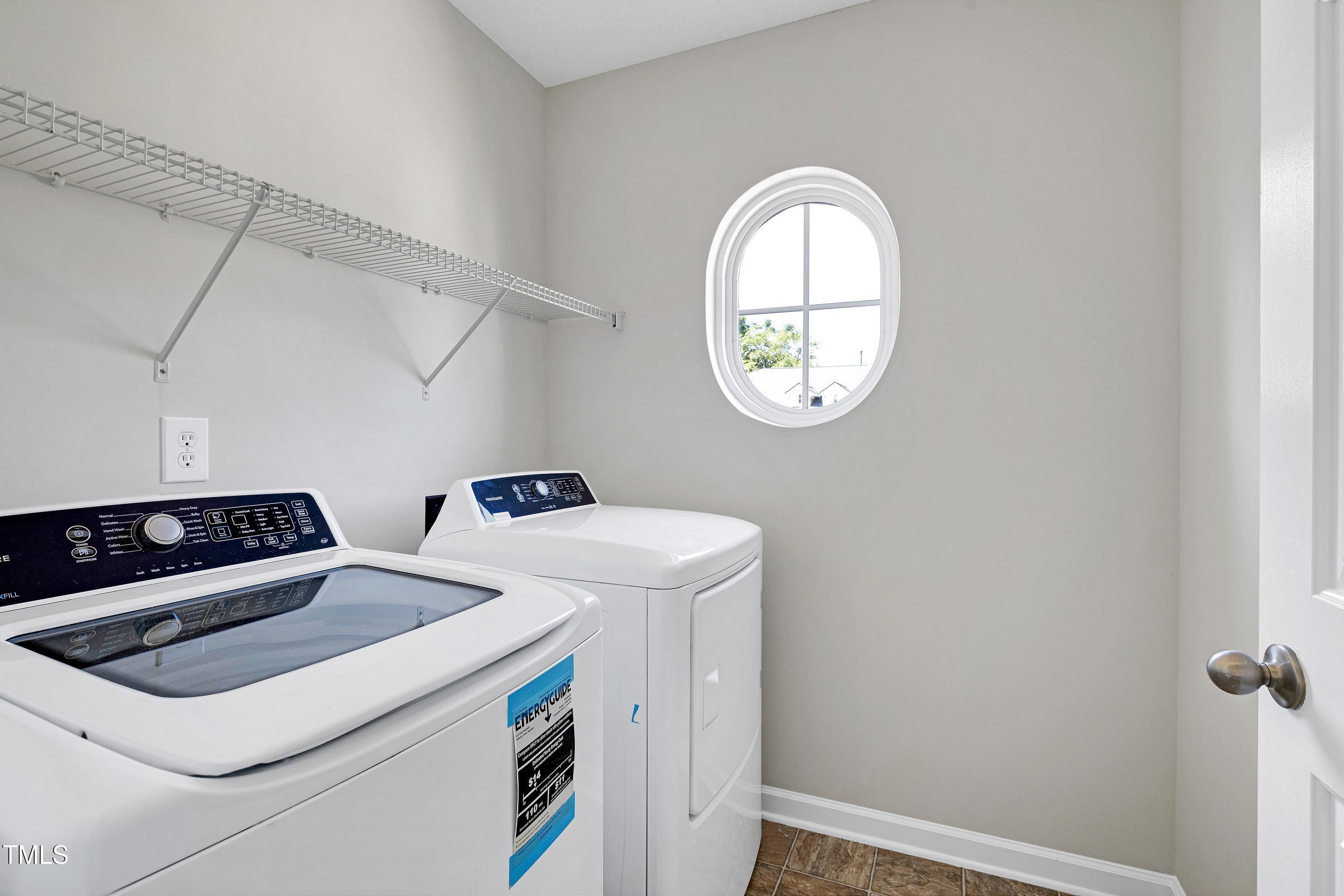 2817 Roundleaf Court Raleigh, NC 27604 - Photo 34 of 37 Scene-34