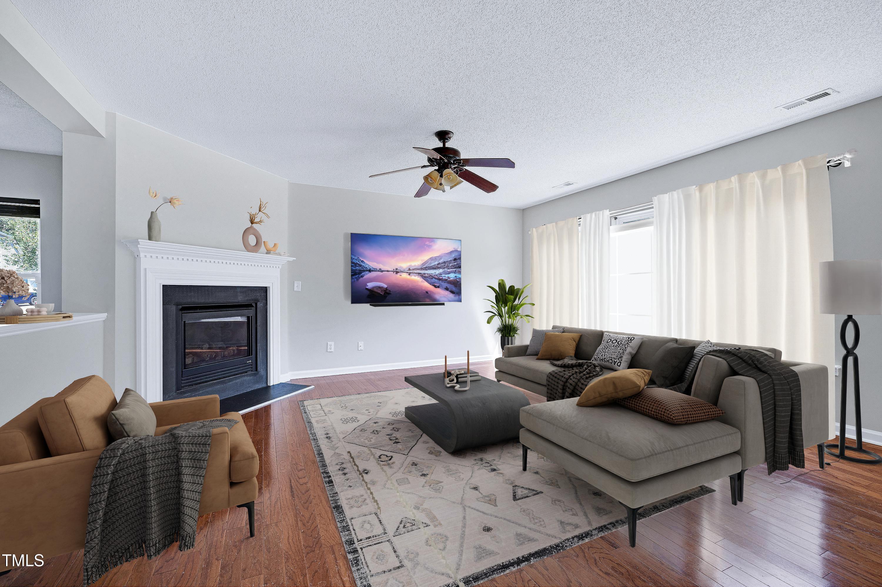 2817 Roundleaf Court Raleigh, NC 27604 - Photo 5 of 37 B5A6030 Staged-3000