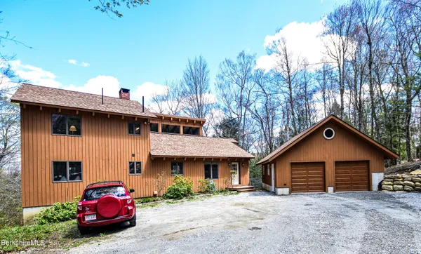 $750,000 | 121 Hiawatha Hill Road, Becket, MA 01223