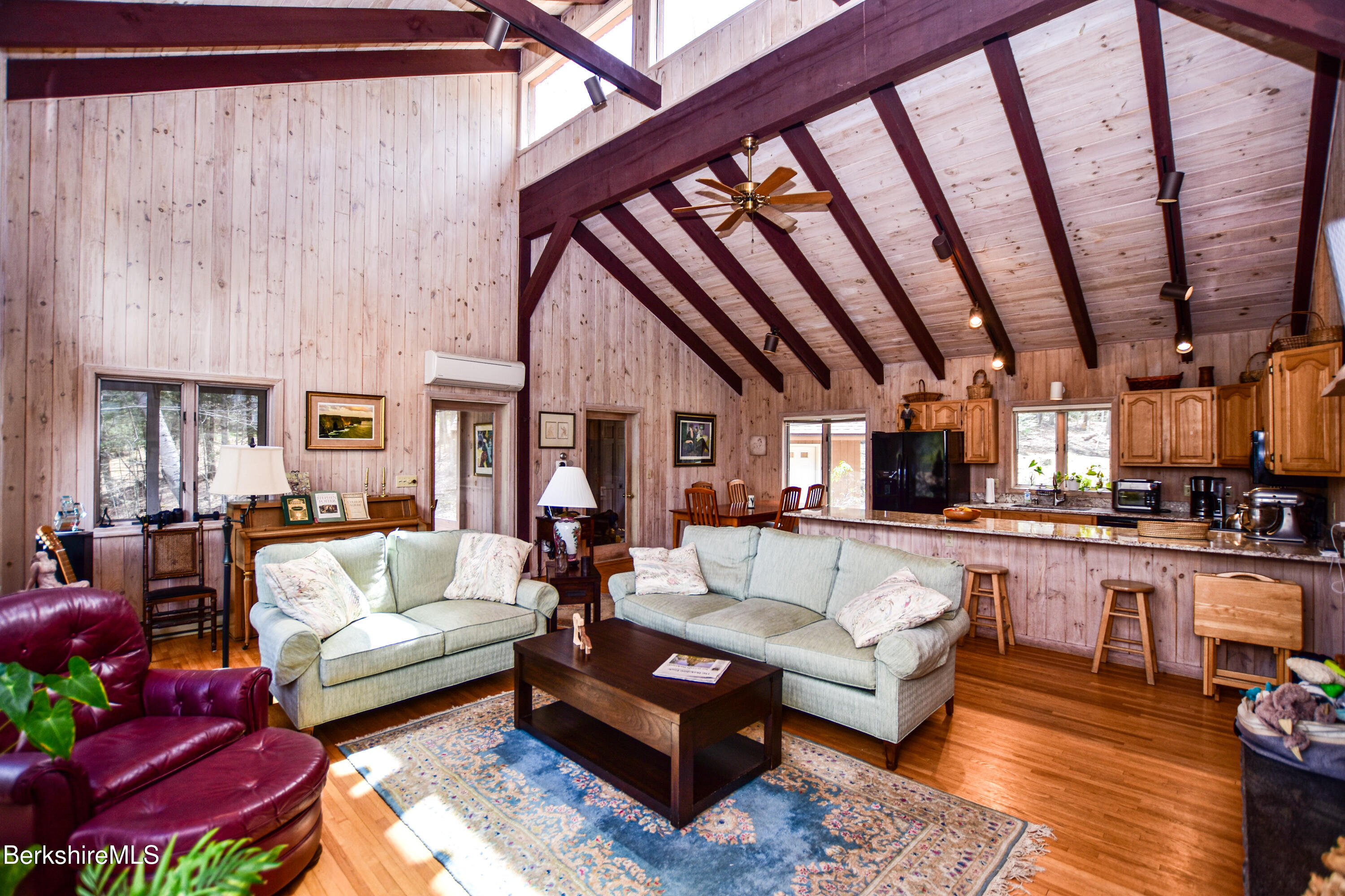 121 Hiawatha Hill Road Becket, MA 01223 - Photo 15 of 48 Great room