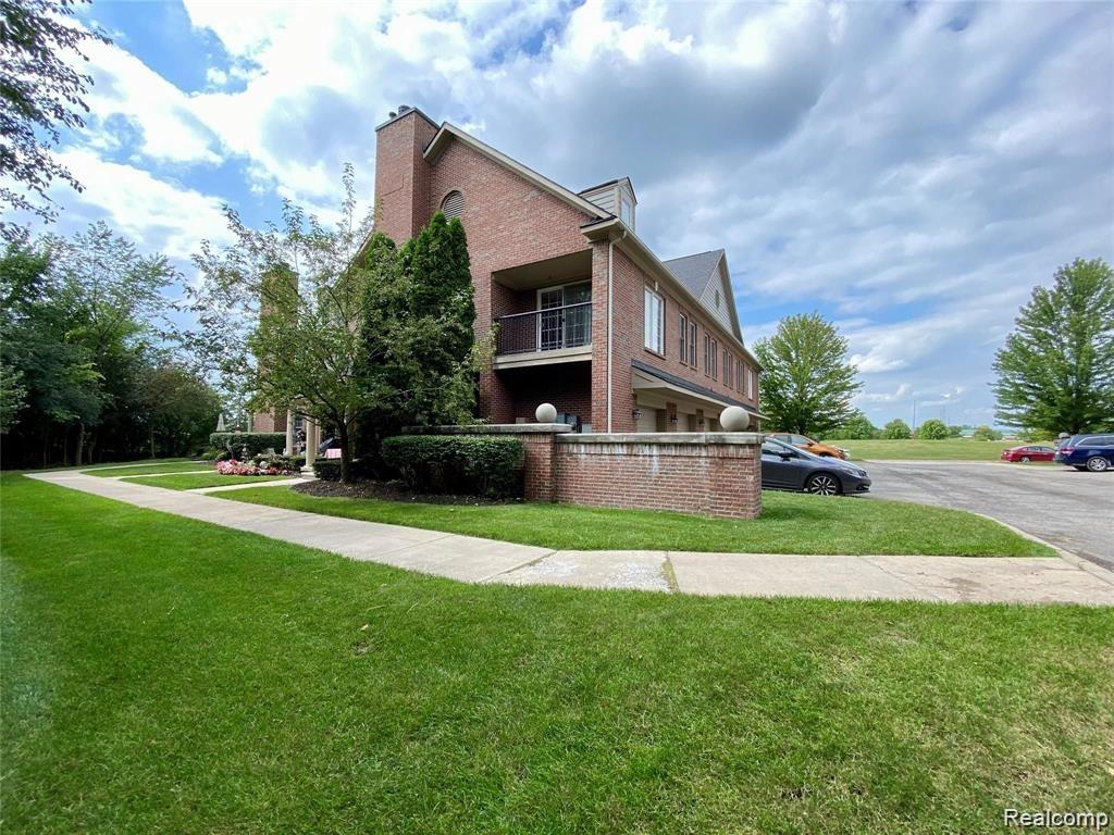 341 Village Way South Canton, MI 48188 - Photo 31 of 34