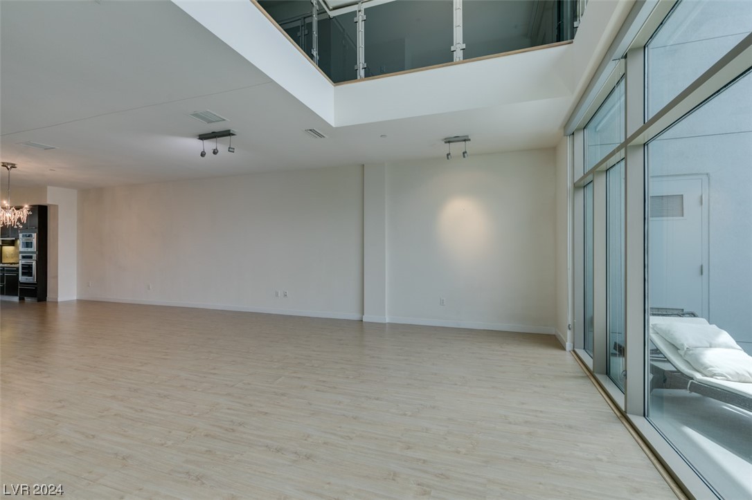 8925 West Flamingo Road, Unit 234 Las Vegas, NV 89147 - Photo 10 of 44 Gallery Image 10