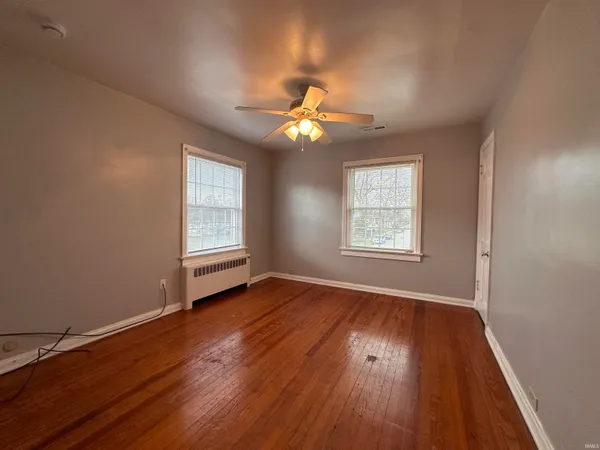 $1,000 | 905 Lincoln Avenue, Unit A, Evansville, IN 47713