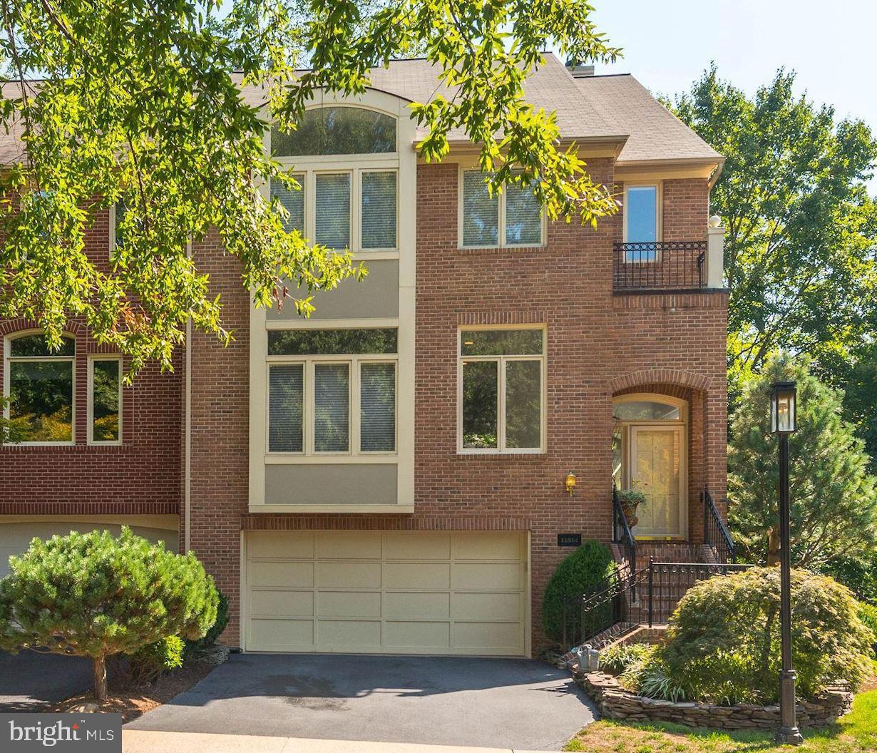 11514 Hemingway Drive Reston, VA 20194 - Photo 3 of 45 Exterior - Front