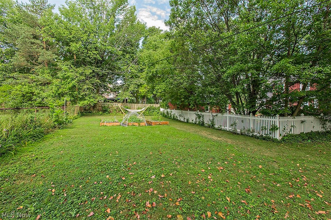 2584 Dartmoor Road Cleveland, OH 44118 - Photo 35 of 35 Gallery Image 35