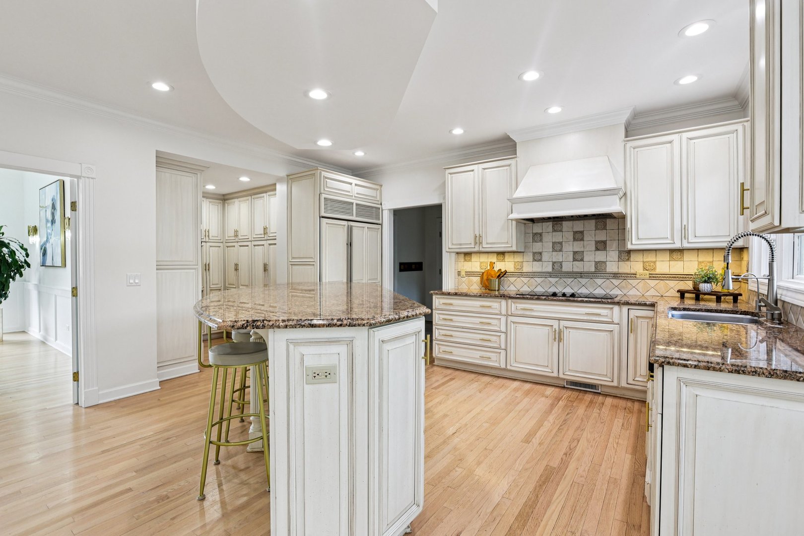 1314 Dunheath Drive Inverness, IL 60010 - Photo 13 of 70