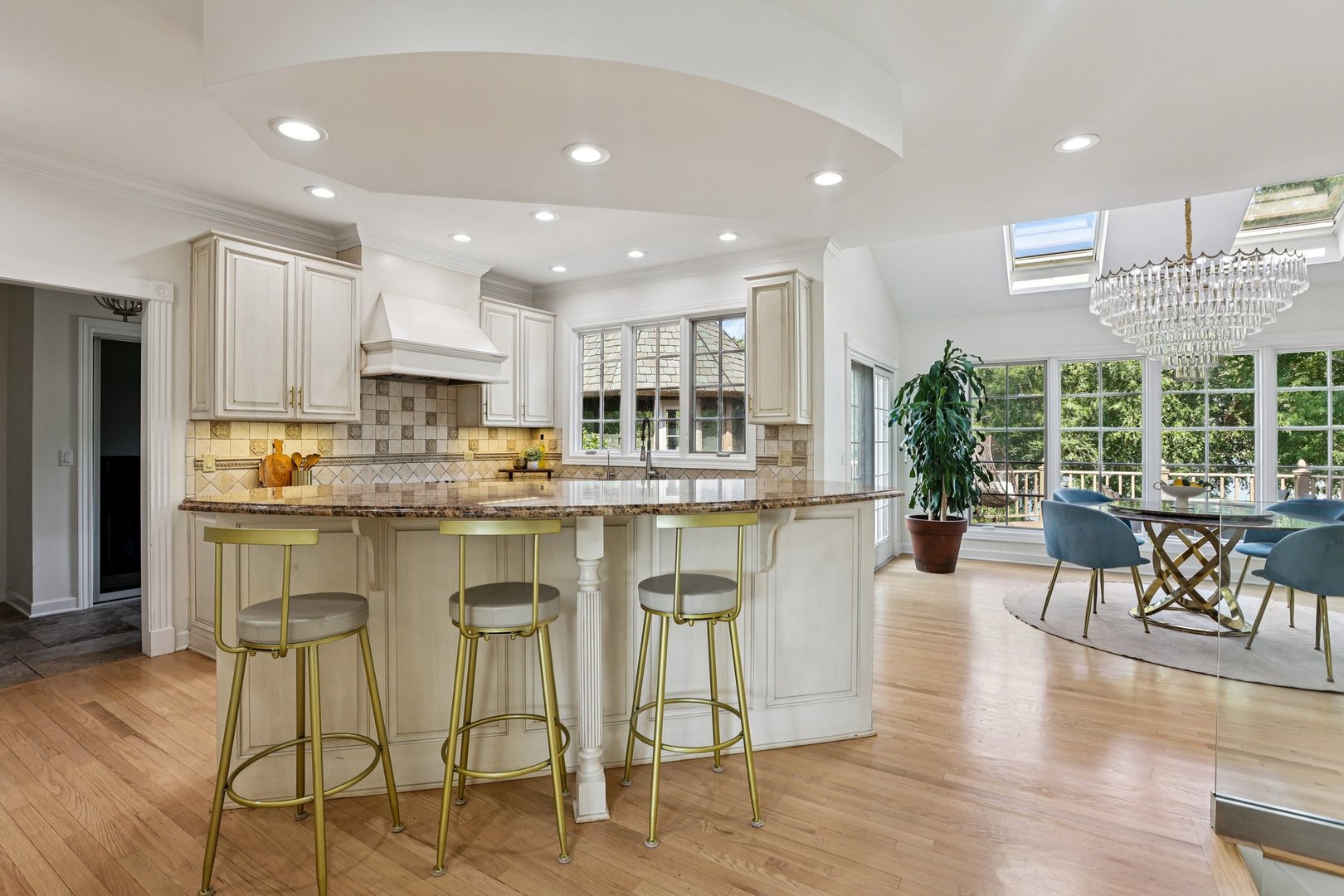 1314 Dunheath Drive Inverness, IL 60010 - Photo 14 of 70