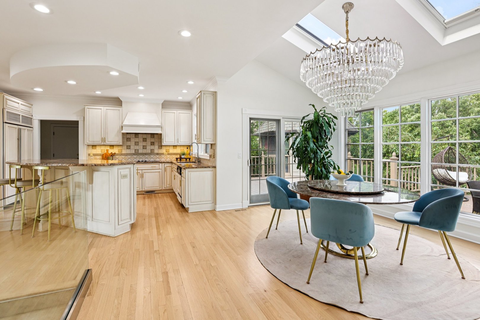 1314 Dunheath Drive Inverness, IL 60010 - Photo 16 of 70