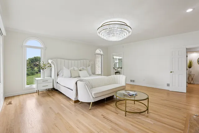 $1,900,000 | 1314 Dunheath Drive, Inverness, IL 60010