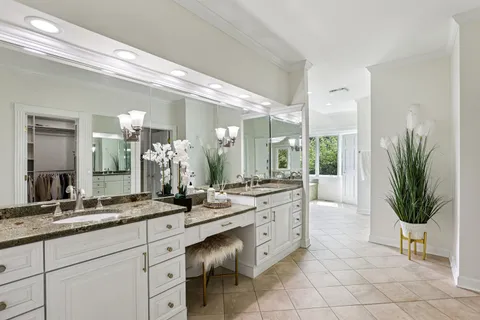 $1,900,000 | 1314 Dunheath Drive, Inverness, IL 60010