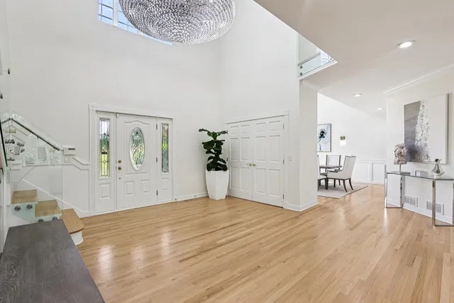 $1,900,000 | 1314 Dunheath Drive, Inverness, IL 60010