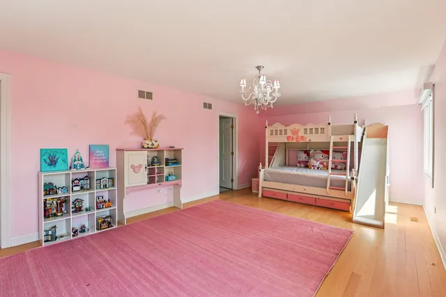 $1,900,000 | 1314 Dunheath Drive, Inverness, IL 60010