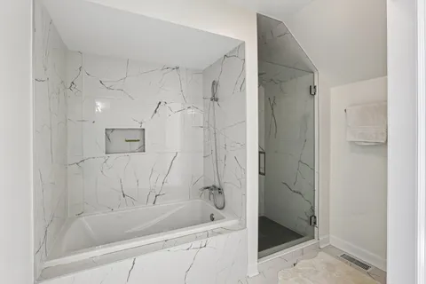 $1,900,000 | 1314 Dunheath Drive, Inverness, IL 60010