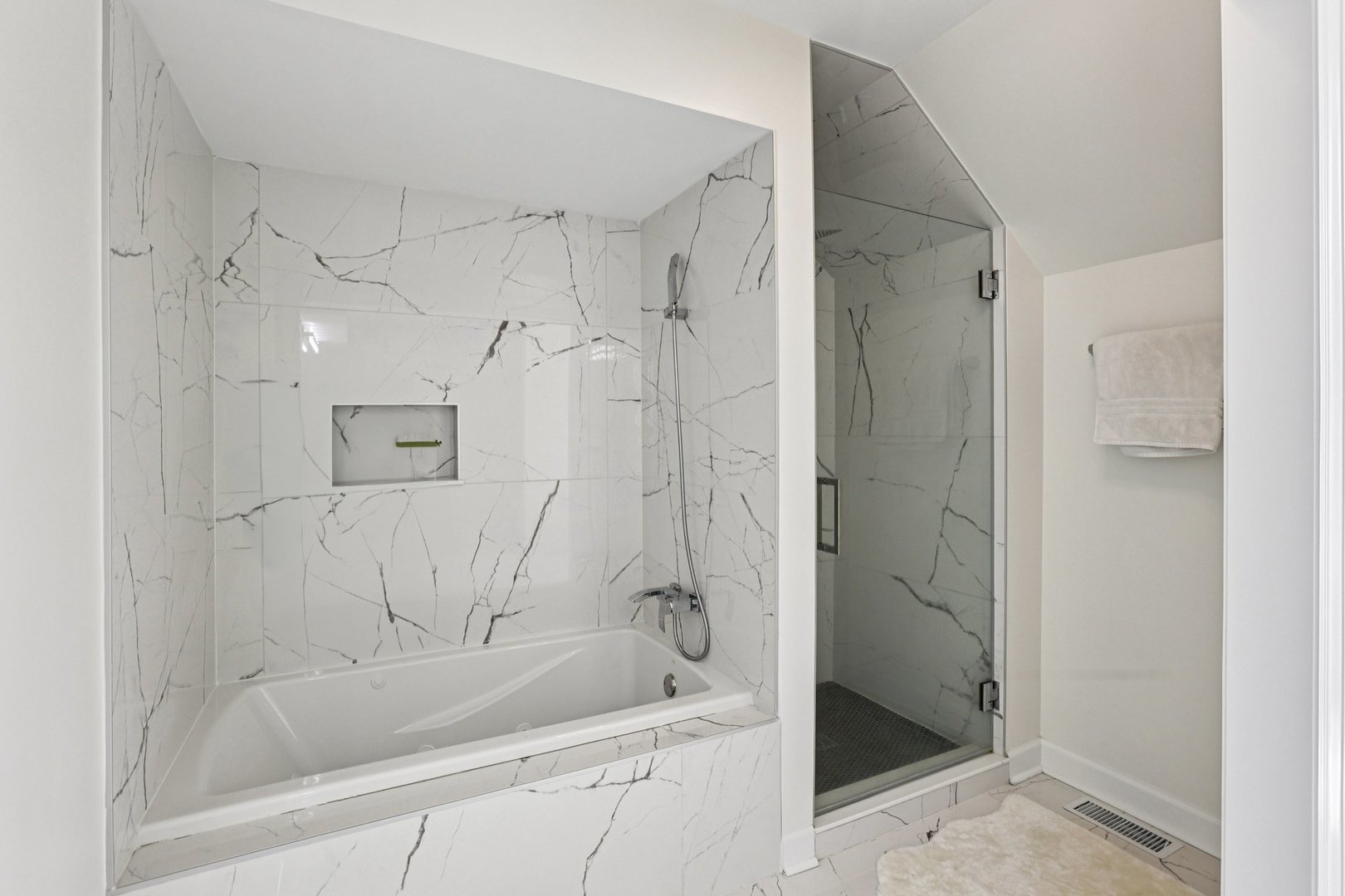 1314 Dunheath Drive Inverness, IL 60010 - Photo 42 of 70