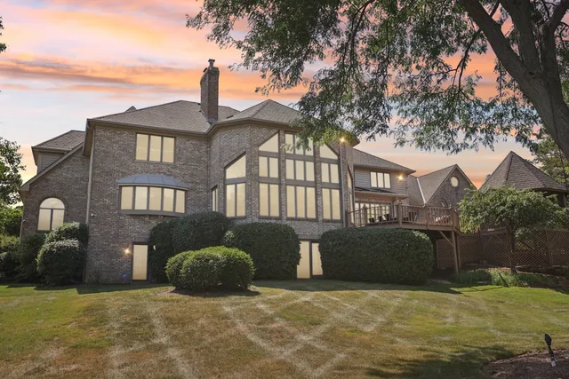 $1,900,000 | 1314 Dunheath Drive, Inverness, IL 60010