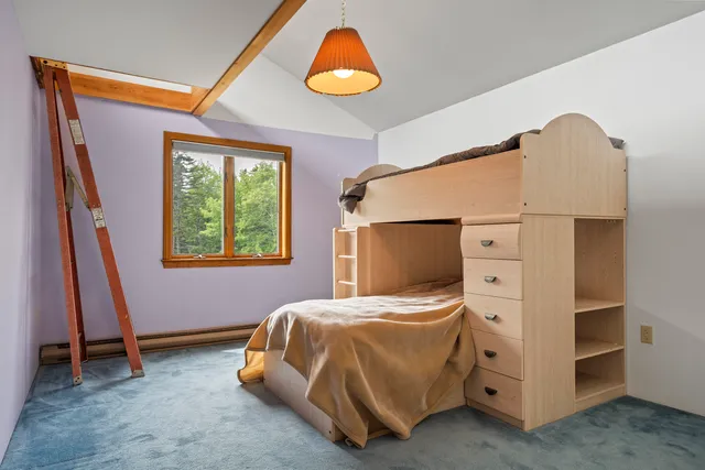 $499,000 | 11 Youngs Road, Southport, ME 04576