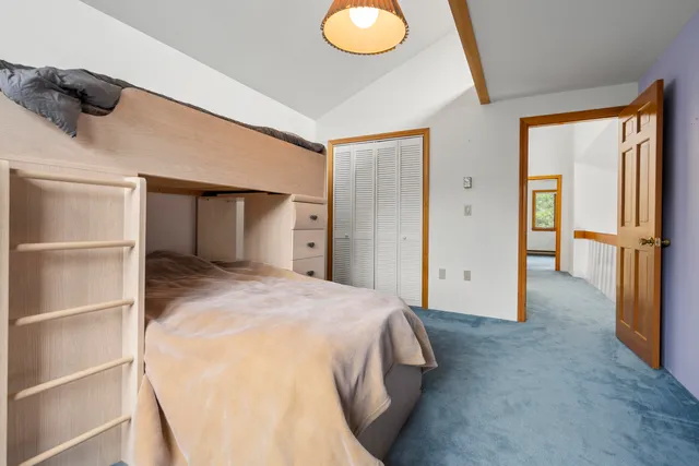 $499,000 | 11 Youngs Road, Southport, ME 04576