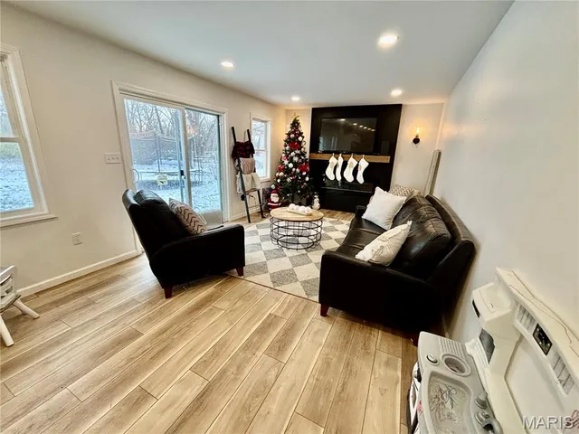 $252,200 | 2333 South Pine Street, Centralia, IL 62801