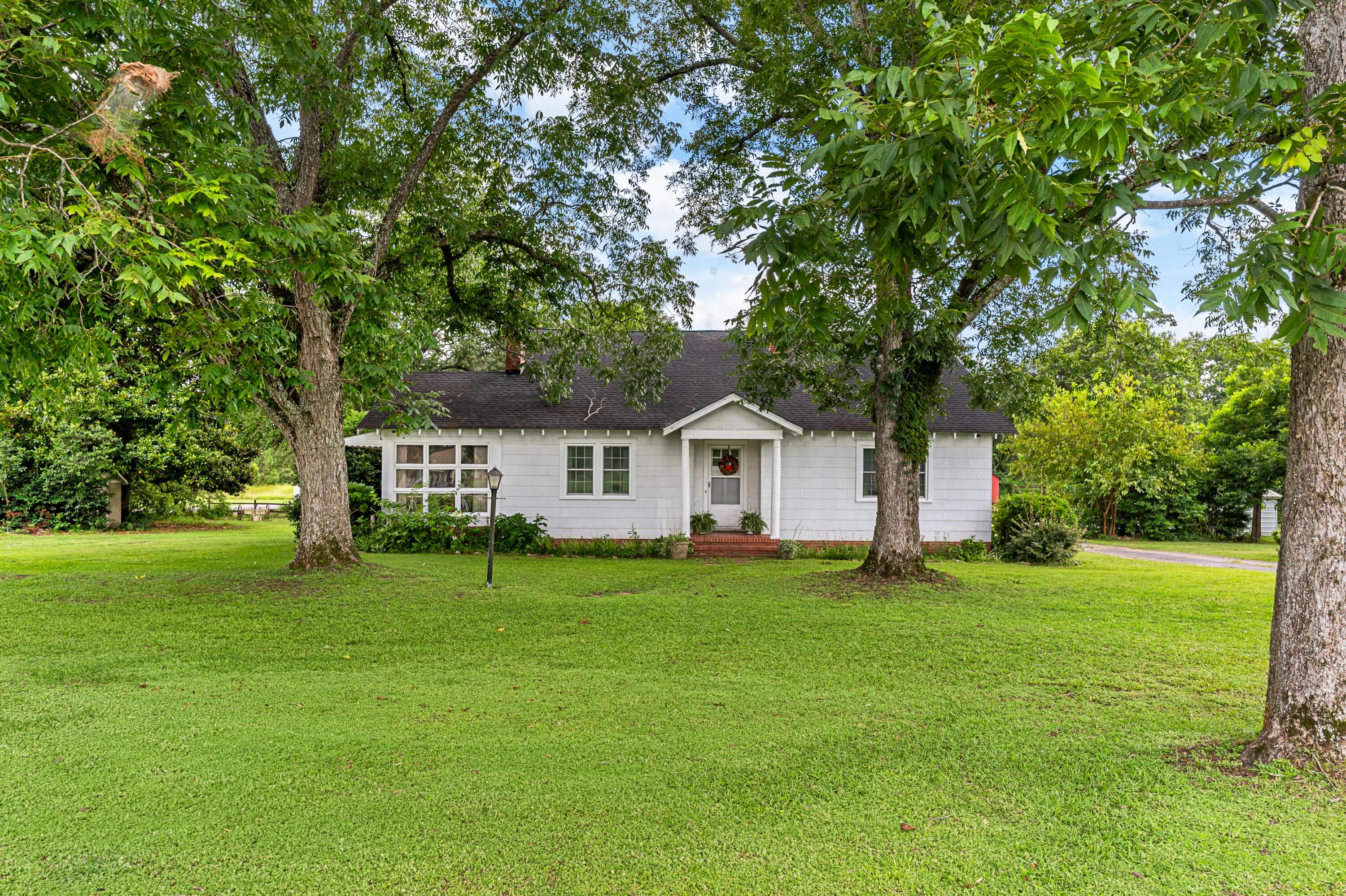 4713 North Road Orangeburg, SC 29118 - Photo 1 of 37 DSC04695