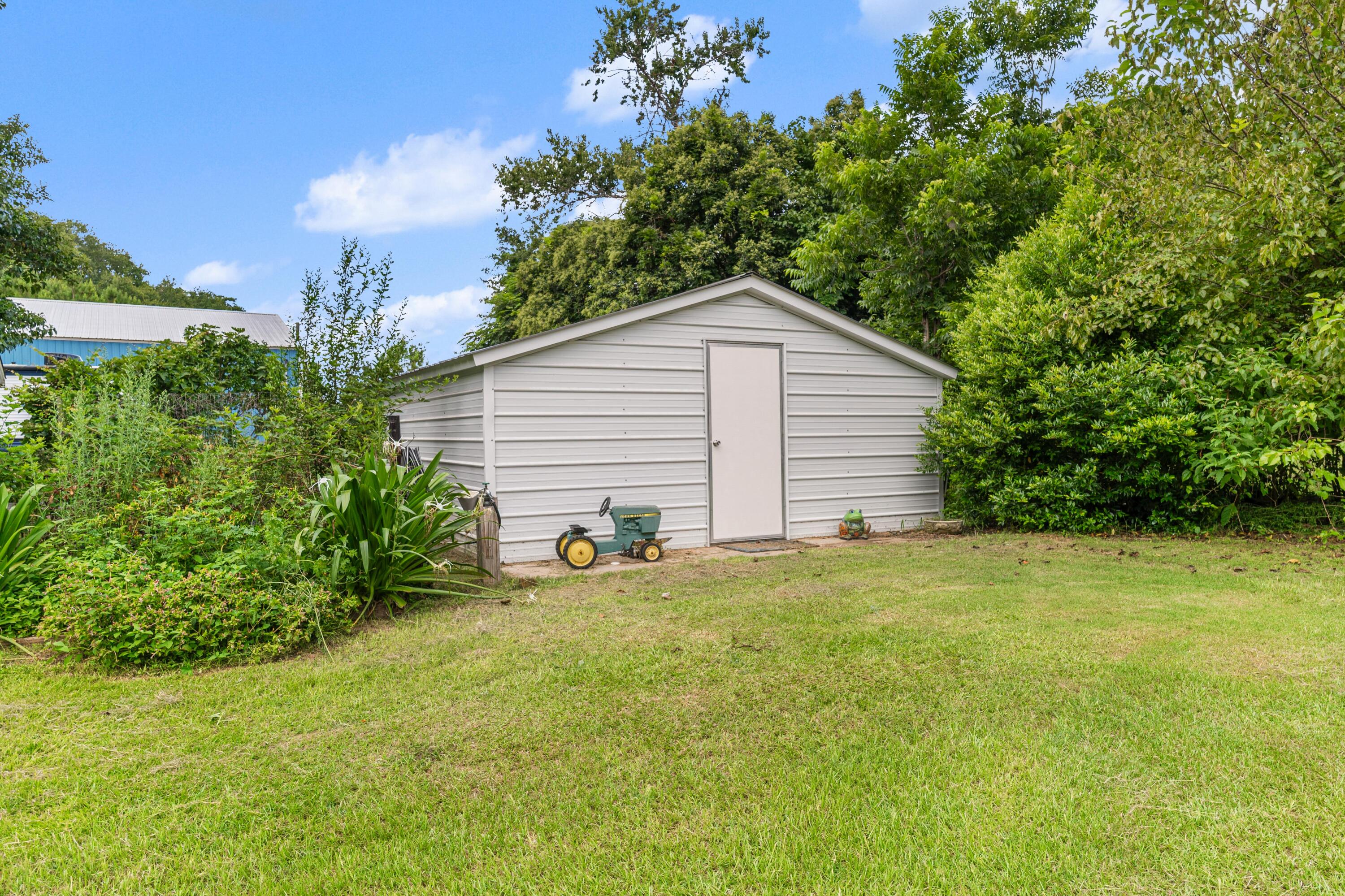 4713 North Road Orangeburg, SC 29118 - Photo 4 of 37 DSC04726