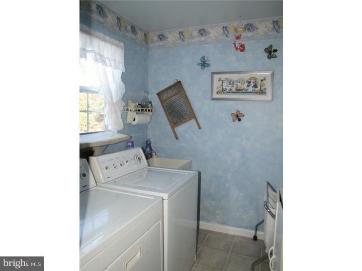 123 Highbridge Road New Egypt, NJ 08533 - Photo 10 of 25 Laundry Room