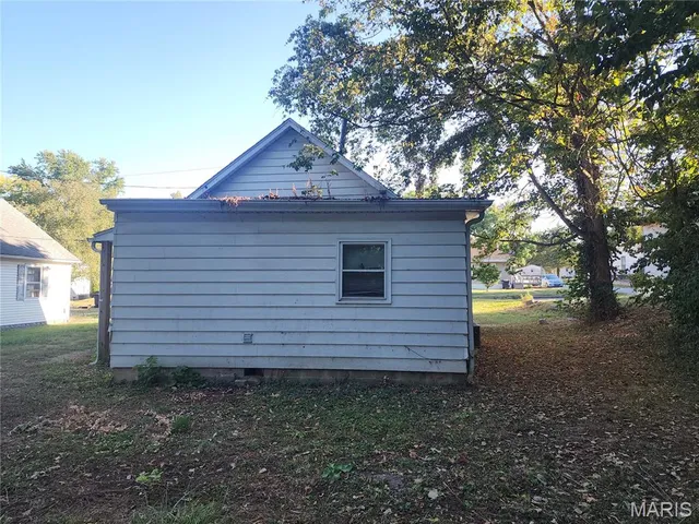 $55,000 | 217 West Fairground Avenue, Hillsboro, IL 62049