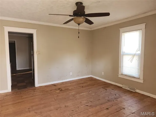 $55,000 | 217 West Fairground Avenue, Hillsboro, IL 62049