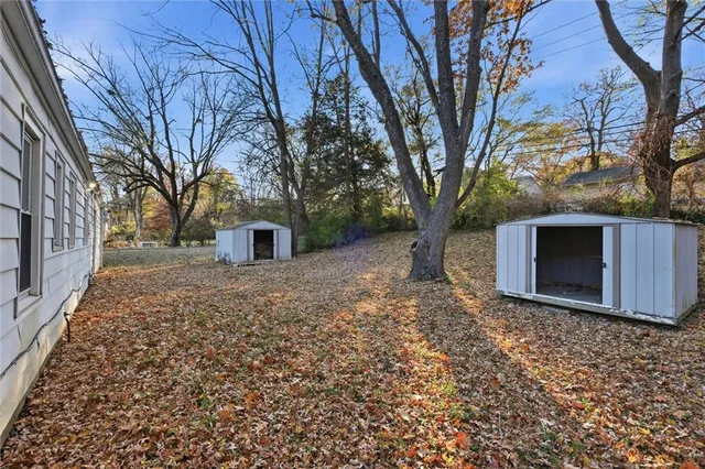 $175,000 | 11216 Herrick Avenue, Kansas City, MO 64134