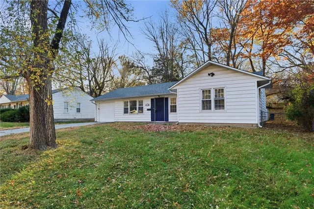 $175,000 | 11216 Herrick Avenue, Kansas City, MO 64134