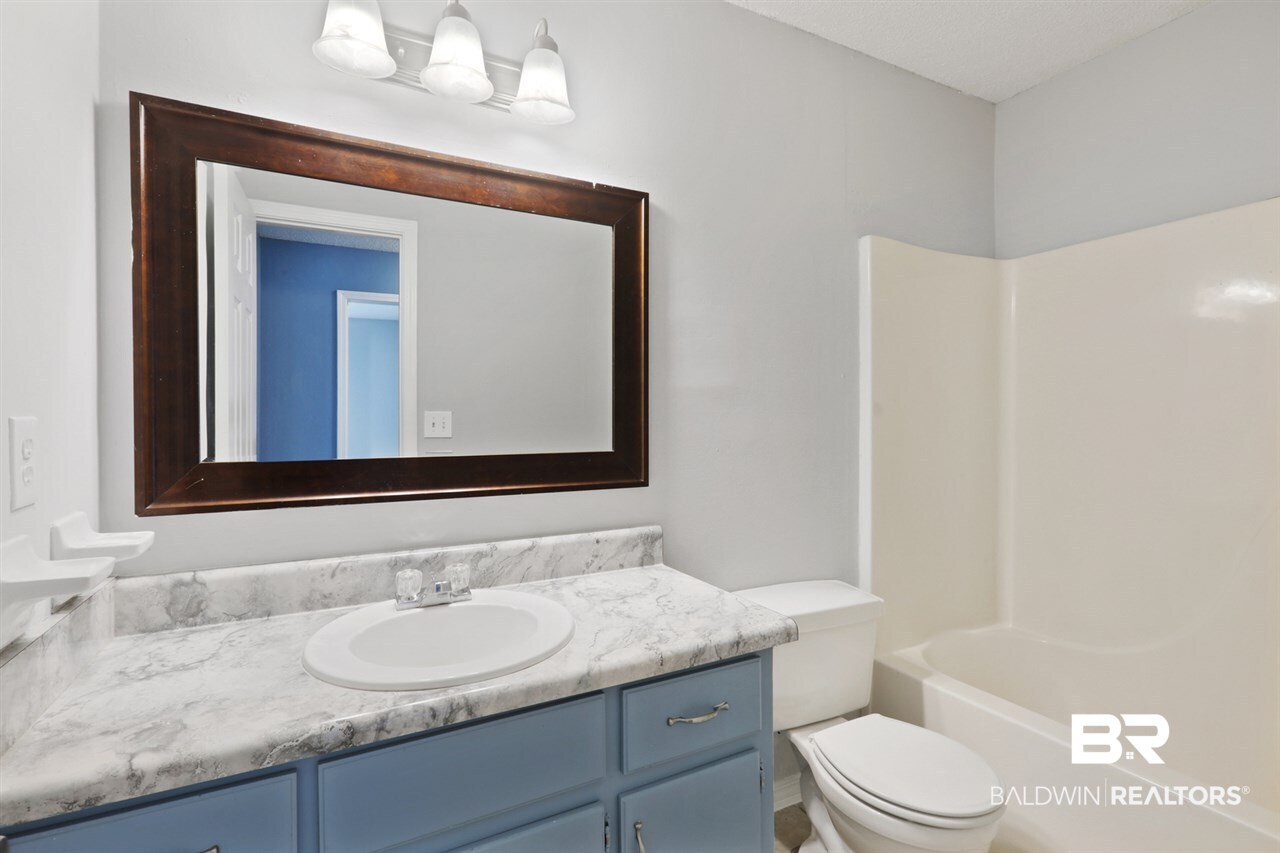 203 Myrtle Court Foley, AL 36535 - Photo 12 of 17 Gallery Image 12