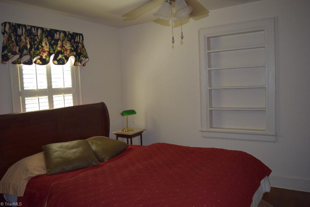 1911 Independence Road Greensboro, NC 27408 - Photo 5 of 9 Gallery Image 5