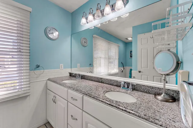 $775,000 | 750 Lakewood Drive, Decatur, TN 37322