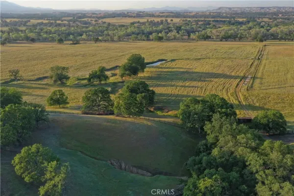 a house view with a backyard space