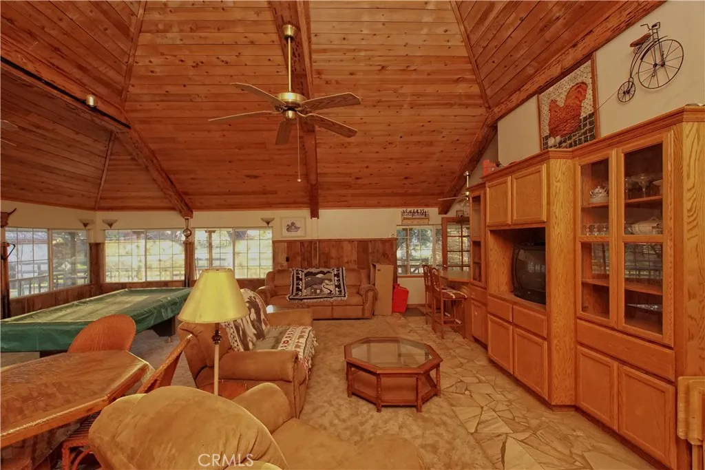 15385 Weston Road Corning, CA 96029 - Photo 59 of 75 a outdoor space with patio the couches and a potted plant