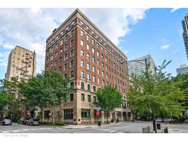 $560,000 | 1255 North State Parkway, Unit 7B, Chicago, IL 60610