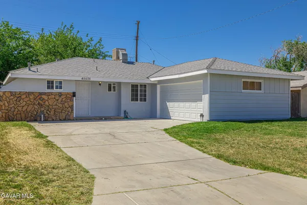 $399,900 | 45575 6th Street East, Lancaster, CA 93535