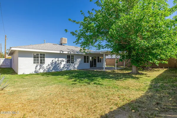 $399,900 | 45575 6th Street East, Lancaster, CA 93535
