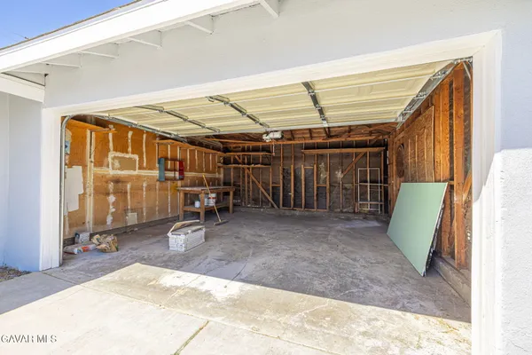 $399,900 | 45575 6th Street East, Lancaster, CA 93535