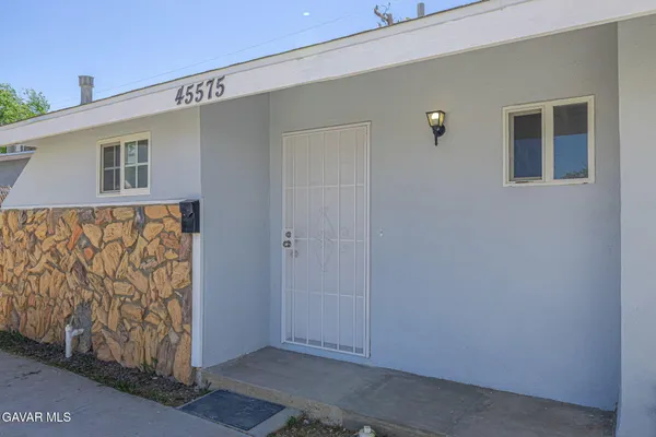 $399,900 | 45575 6th Street East, Lancaster, CA 93535