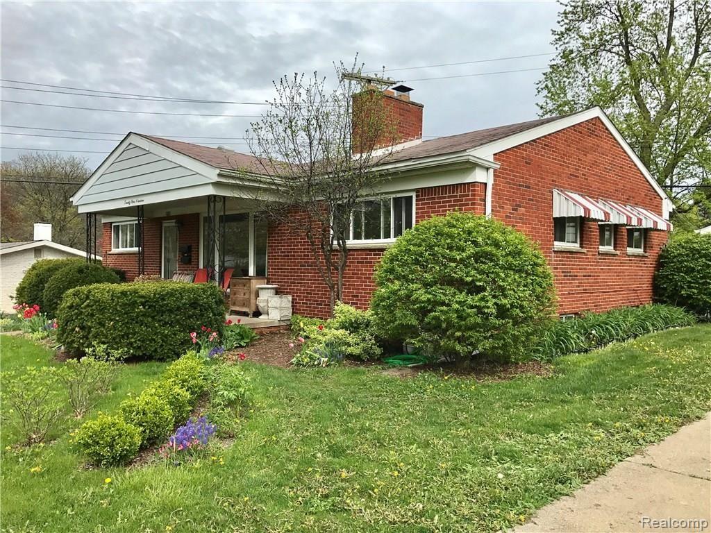 2119 Manchester Road Ann Arbor, MI 48104 - Photo 26 of 26 IMG_5998.JPG