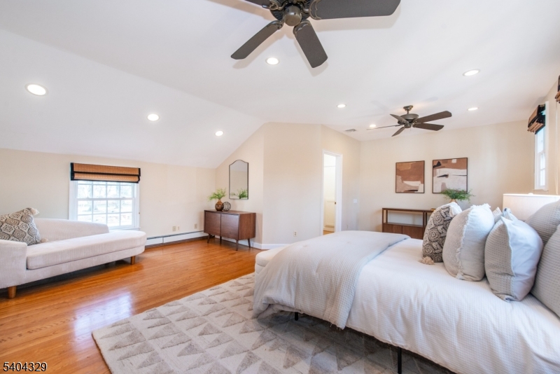 112 Heller Way Montclair, NJ 07043 - Photo 28 of 49