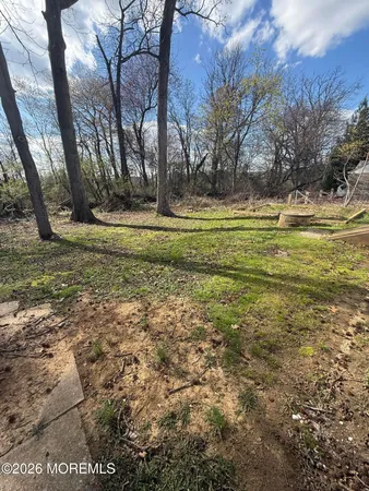 $3,800 | 33 Weaverville Road, Freehold, NJ 07728
