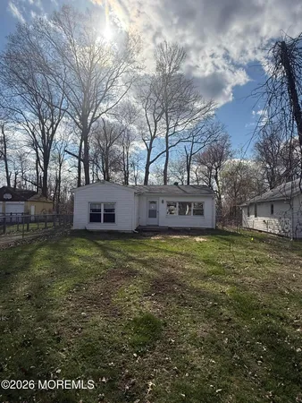$3,800 | 33 Weaverville Road, Freehold, NJ 07728
