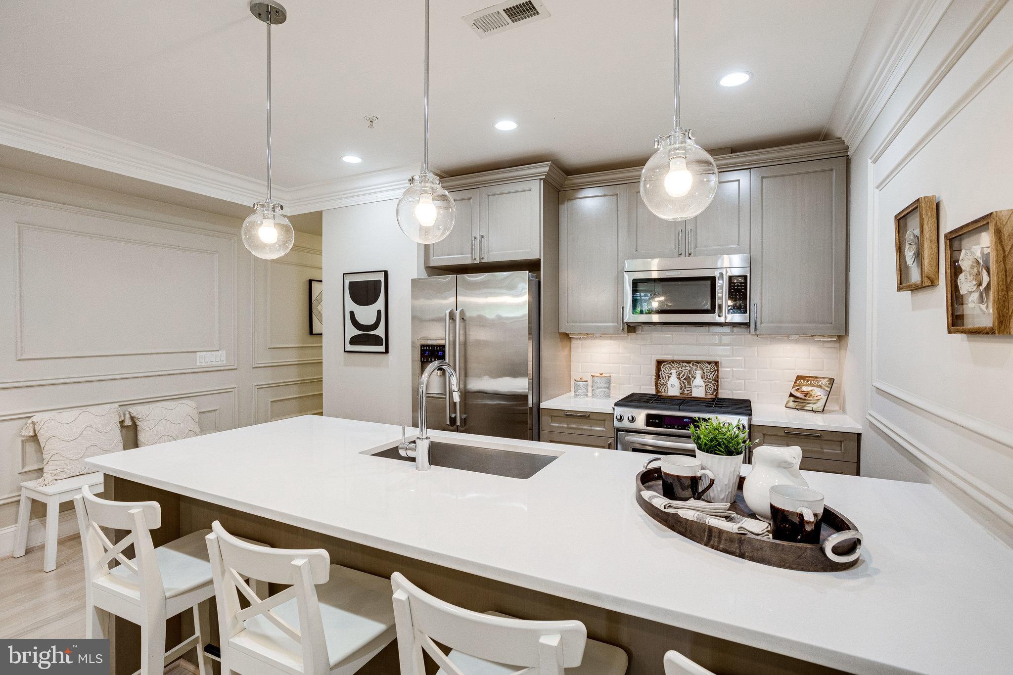 1817 Riggs Place Northwest, Unit 1 Washington, DC 20009 - Photo 11 of 31