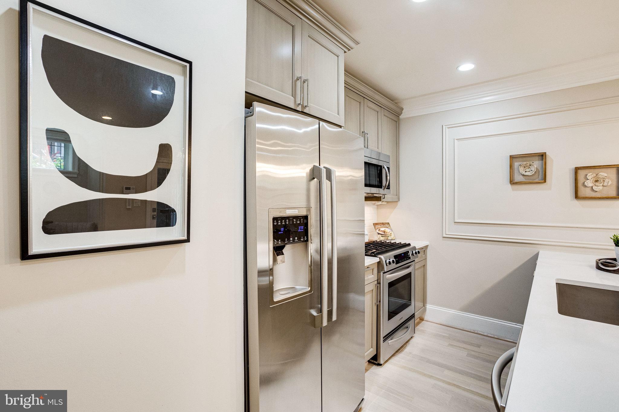 1817 Riggs Place Northwest, Unit 1 Washington, DC 20009 - Photo 14 of 31