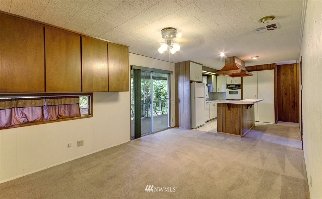 12712 Northeast 190th Street Bothell, WA 98011 - Photo 8 of 18