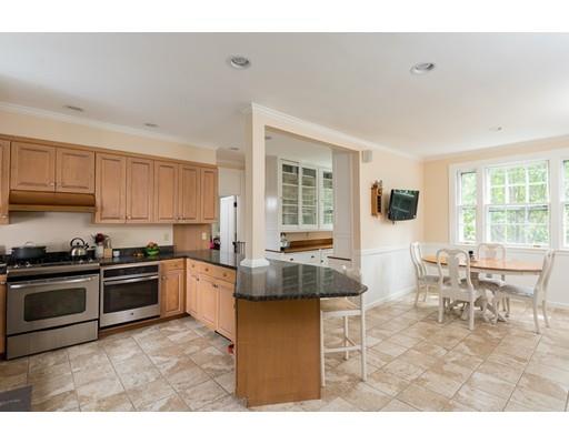 986 High Street Dedham, MA 02026 - Photo 8 of 29