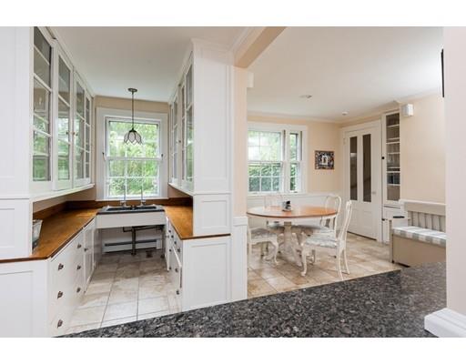 986 High Street Dedham, MA 02026 - Photo 9 of 29