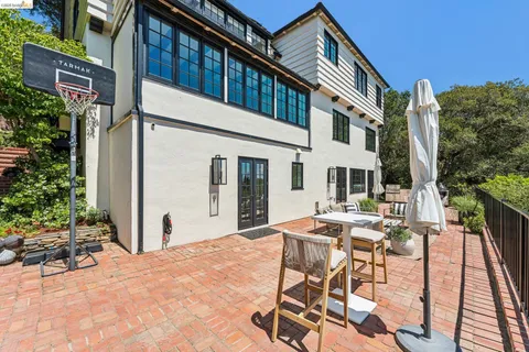 $3,750,000 | 120 Somerset Road, Piedmont, CA 94611